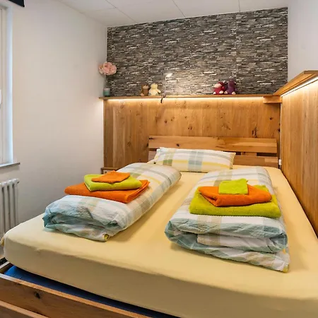 Haag Paulinenstrasse *