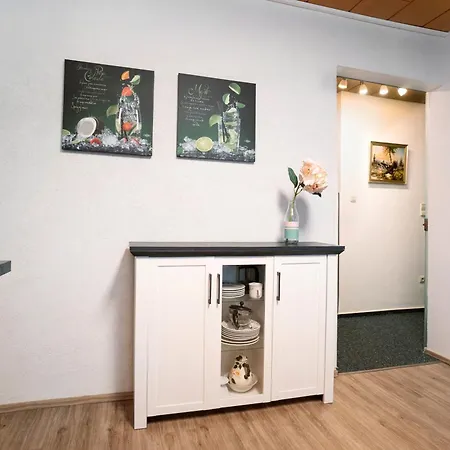 Haag Paulinenstrasse Apartmán *